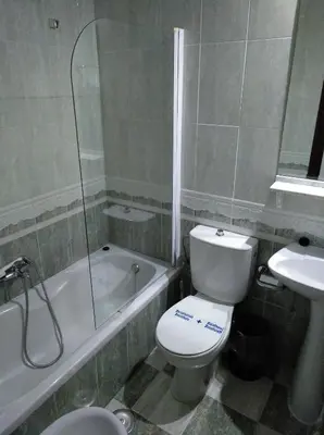 Un baño de Hotel Nuevo Ara