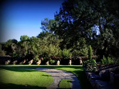 Jardín al aire libre en Almazara de San Pedro