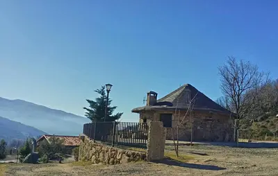 Paisaje cerca of this country house