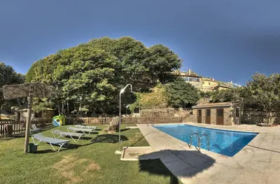 Piscina en o cerca de Apartamentos Rurales El Solitario