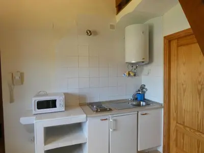Una cocina o zona de cocina en Núcleo de Turismo Rural Valle de Iruelas