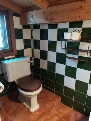 Un baño de Casa Almenara