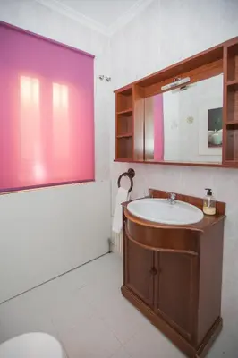 Un baño de Apartamentos turisticos Avila Villa Carmen III