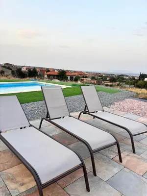Piscina en o cerca de CASA RURAL ANTONIO