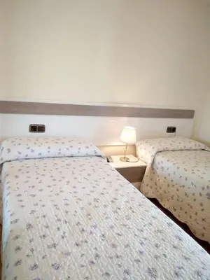 Cama o camas de una habitación en Modern apartment in Salamanca, 50 m², air-conditioned