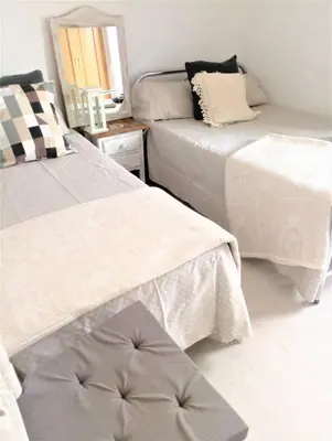 Cama o camas de una habitación en Acogedor apartamento VALLE DEL JERTE