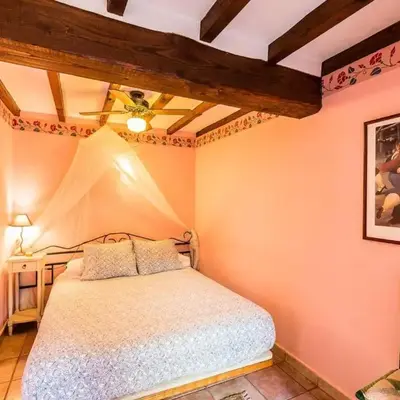 Cozy apartment in Robledillo de Gata