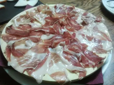 Comida en o cerca de este hostal o pensión