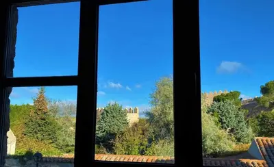 Jardín al aire libre en Casa del Puente - MurallaHomes