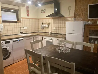 Una cocina o zona de cocina en Casa rural La Piedrapipa