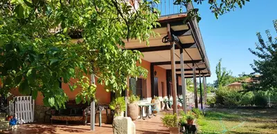 Jardín al aire libre en Cozy house in Villamiel with mountain view