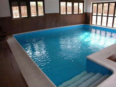 Piscina en o cerca de casa las serijuelas