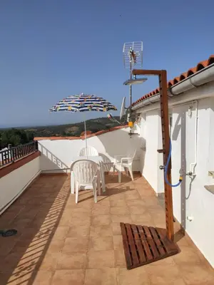 Un balcón o terraza de Apartamentos La Relojera 2
