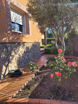 Jardín al aire libre en Casa de campo Aires de Gredos