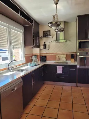 Una cocina o zona de cocina en Casa de campo Aires de Gredos