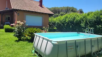 Piscina en o cerca de Casa de campo Aires de Gredos