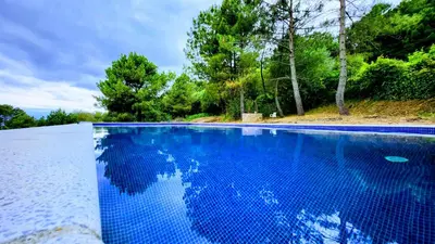 Piscina en o cerca de El Bosque de la Herrezuela