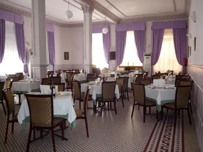 Un restaurante o sitio para comer en Gran Hotel Balneario