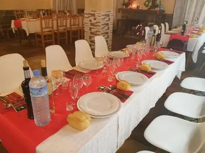 Un restaurante o sitio para comer en Complejo Godoy