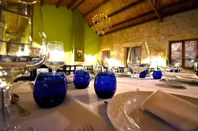 Un restaurante o sitio para comer en HOTEL RURAL A VELHA FABRICA