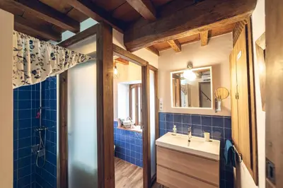 Un baño de CR 