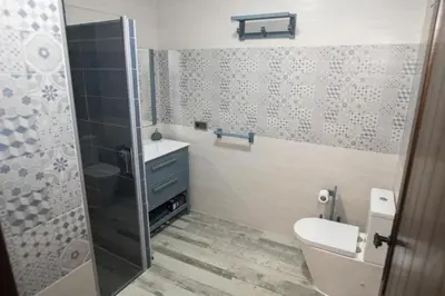 Un baño de Elegante Apartamento para 5 en el centro de Cáceres con wifi