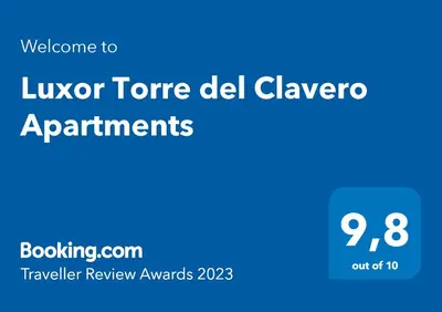 Certificado, premio, señal o documento que está expuesto en Luxor Torre del Clavero Apartments