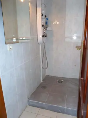 Un baño de La Sucursal