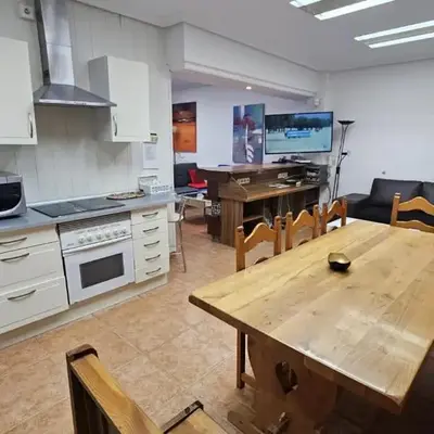 La Sucursal