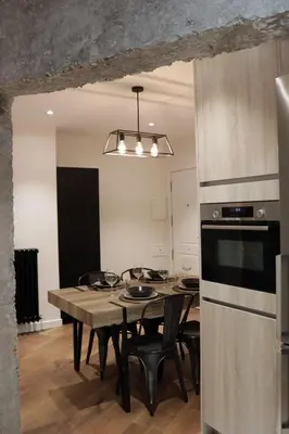 Una cocina o zona de cocina en Ático Industrial Céntrico, Reformado, Air-Acond, WiFi