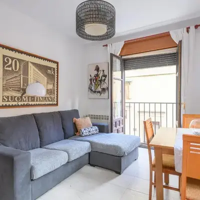 Apartamento junto a la Universidad y la Catedral