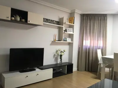 Una televisión o centro de entretenimiento en VUT Santa Marta