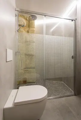 Un baño de ERASMUS PLAZA