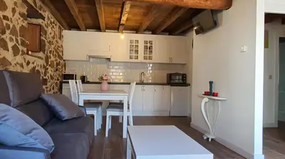 Una cocina o zona de cocina en Casas del Castillo, 1