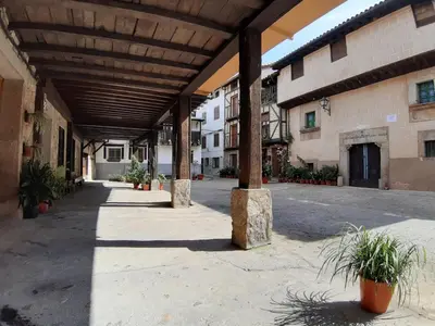 El barrio de los alrededores o un barrio cerca of this country house