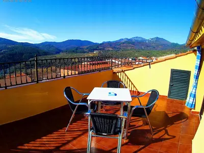 Vista general de una montaña o vista desde el apartamento