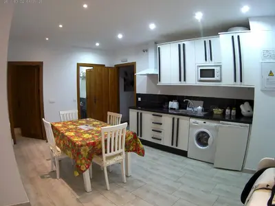 Una cocina o zona de cocina en Apartamentos Turisticos Mirayuste