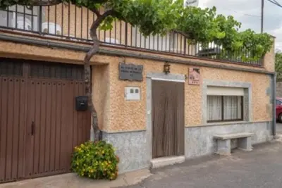Edificio en el que se encuentra la casa o chalet