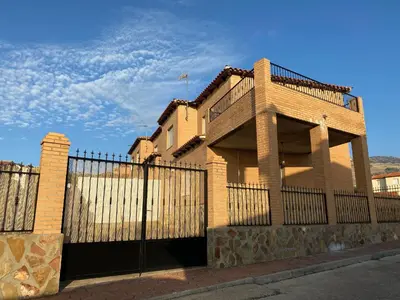 Edificio en el que se encuentra la casa o chalet