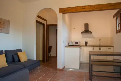 Una cocina o zona de cocina en Finca La Sayuela
