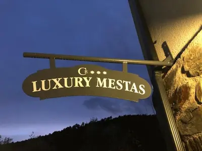 Plano de LUXURY MESTAS