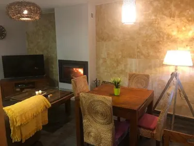 Una televisión o centro de entretenimiento en LUXURY MESTAS