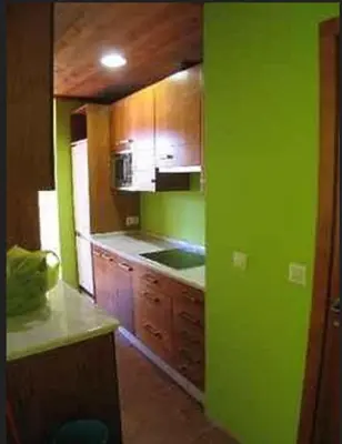 Una cocina o zona de cocina en Casa Rural El Taller De Benito