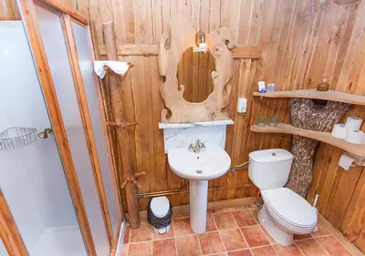 Un baño de El Corralon