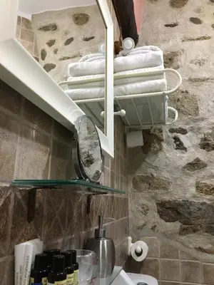 Un baño de Casa Rural La Antigua Tahona