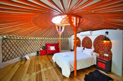 Cama o camas de una habitación en Glamping El Jardín De Las Delizias Valle Del Jerte