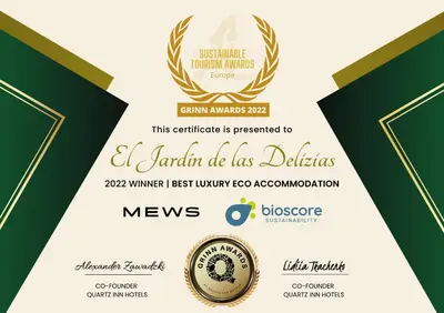 Certificado, premio, señal o documento que está expuesto en Glamping El Jardín De Las Delizias Valle Del Jerte