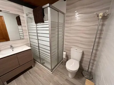 Un baño de Apartamentos Rurales Casa Josefita