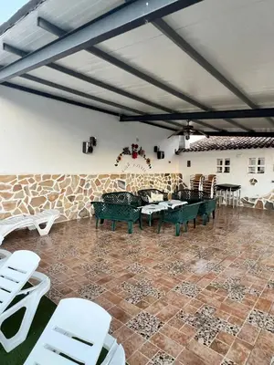 Un restaurante o sitio para comer en Casa Rural ¨Villa Vivares¨ 3*