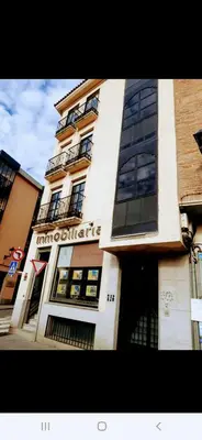 Edificio en el que se encuentra el apartamento